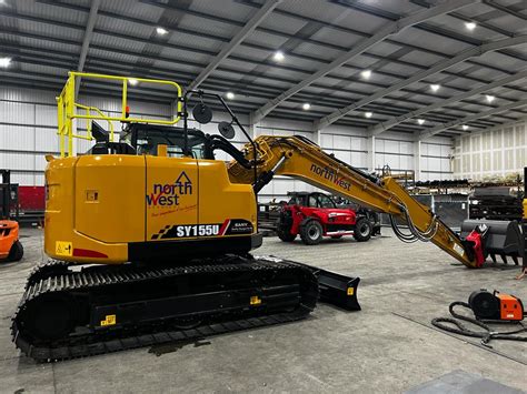 mini digger training north west|360 excavator course near me.